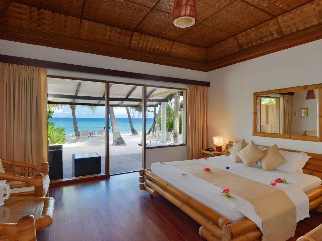 Angaga Island Resort And Spa Zewnętrze zdjęcie
