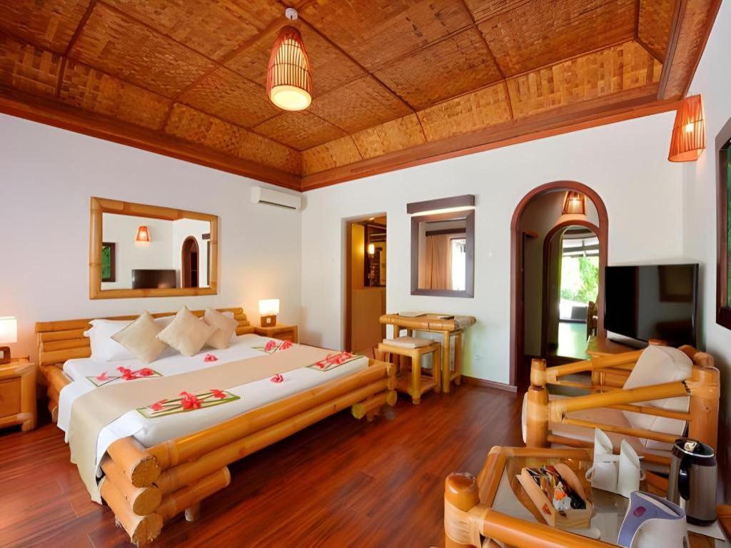 Angaga Island Resort And Spa Zewnętrze zdjęcie